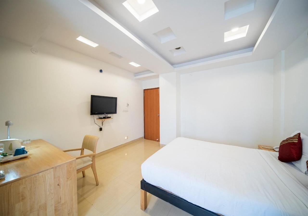 Hotel Capital O 46966 Apollo 27 Bengaluru Zewnętrze zdjęcie